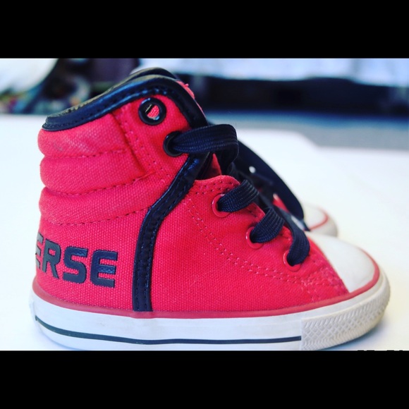 Baby converse