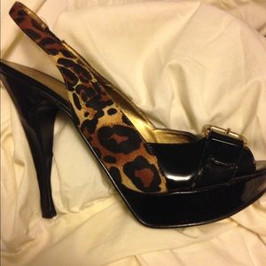 Guess peep toe heels