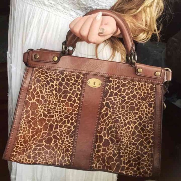 Brown fossil leather handbag new with tags