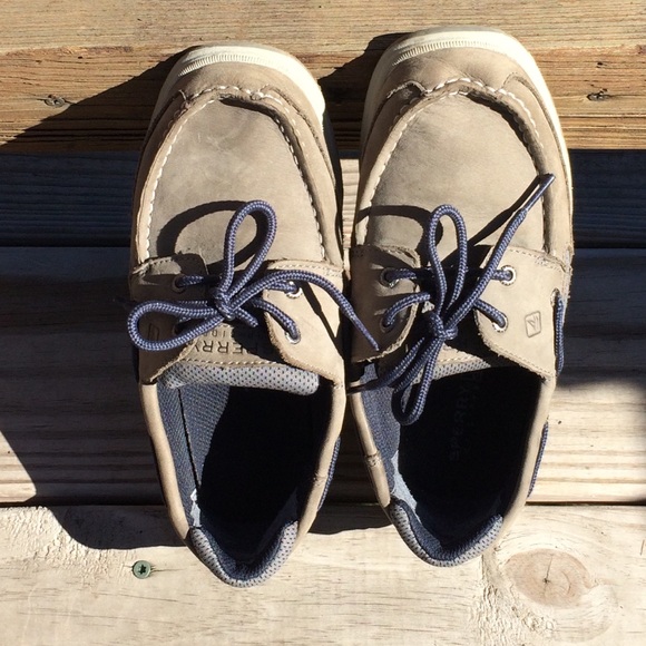 Grey Leather and Mesh Sperry Top Siders