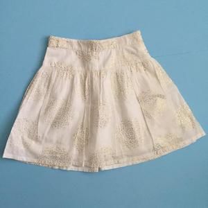 ⭐️GAP WHITE 100% COTTON SKIRT WITH GOLD DECORATIONS