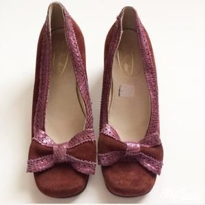 🌷LOVELY MADE IN ITALY TWEEN HEELS