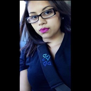 Meet your Posher, Kayla