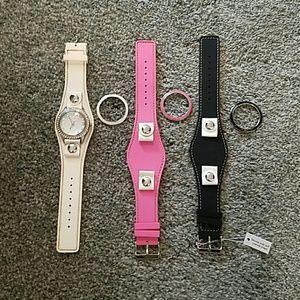 Isaac Mizrahi WATCH WITH MULTIPLE BANDS