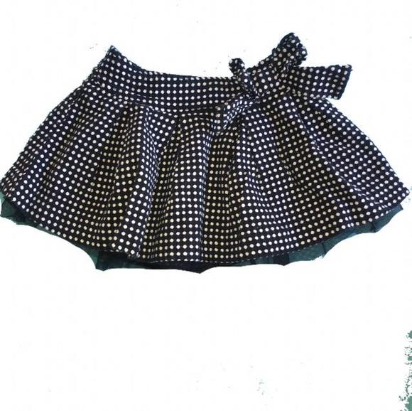 ⭐️ Adorable Skirt