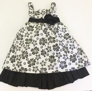 ⭐️ Black and White Floral Dress 5/$25