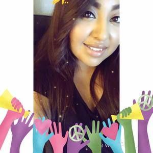 Meet your Posher, Cristina