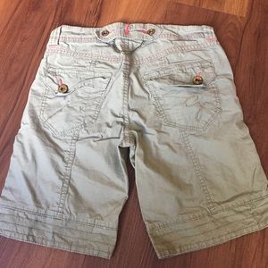 Guess shorts