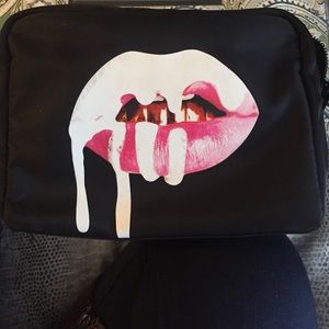 Kylie Jenner cosmetic bag
