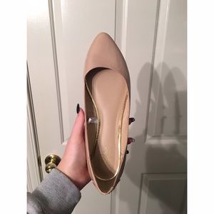 Nude Flats
