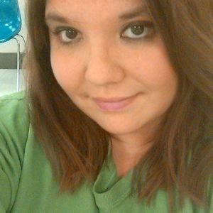 Meet your Posher, Laurel