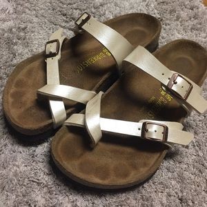 Birkenstock Mayari sandals