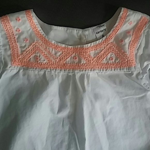 2pcs bundle Carter's embroidered tops 4t - Picture 4 of 4