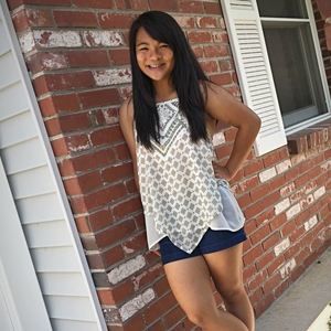 Meet your Posher, Linda