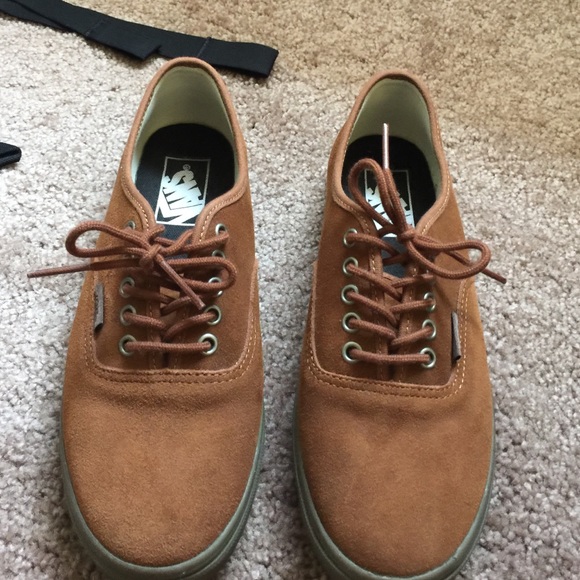 Suede Authentic Lo Pro