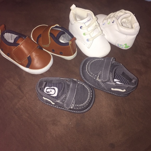 3 pair of infant size 1 shoes
