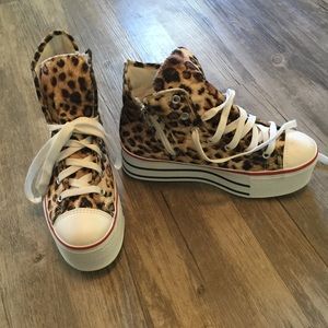 Funky Leopard High Tops