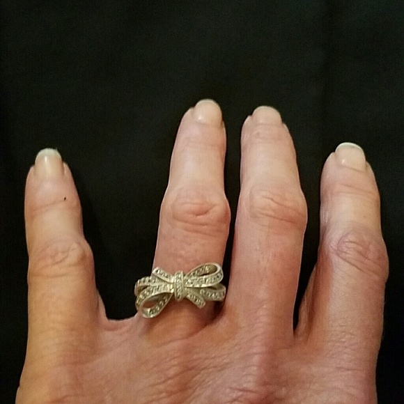 STERLING DIAMONIQUE BOW RING