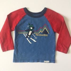 ❌sold GAP winter tee