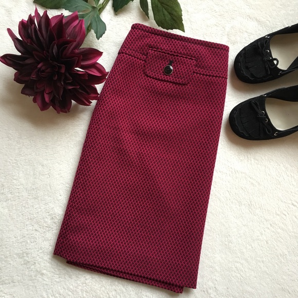 LOFT Dresses & Skirts - {LOFT} Tweed Mini Skirt