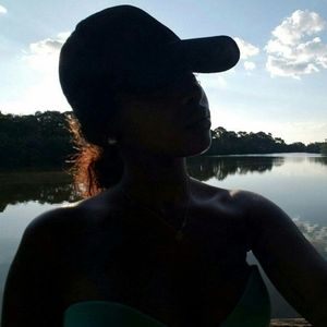 Meet your Posher, Aisha