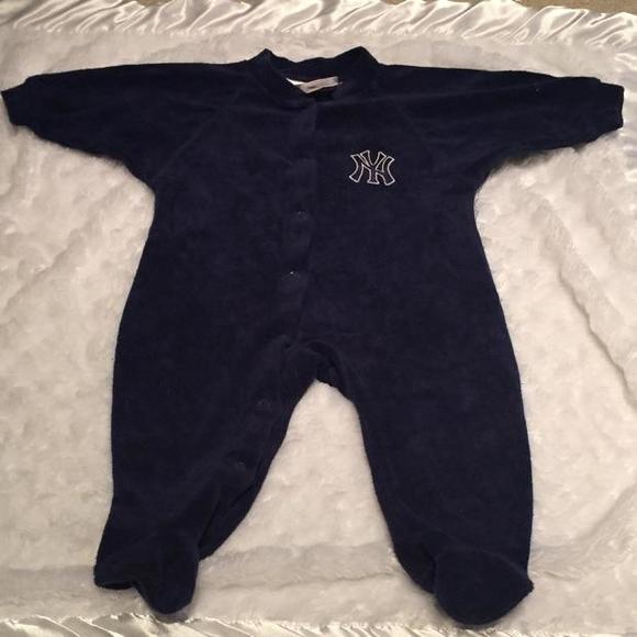 NY Yankees Terrycloth Footed Onesie