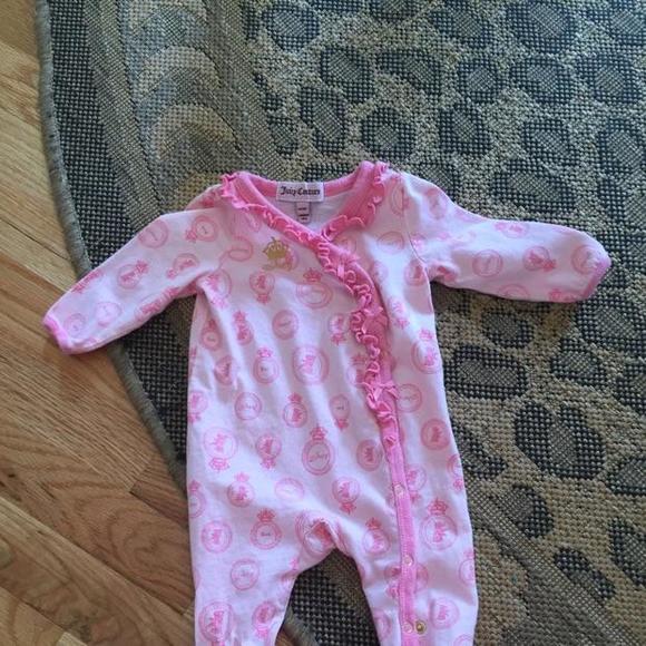 Juicy onesie