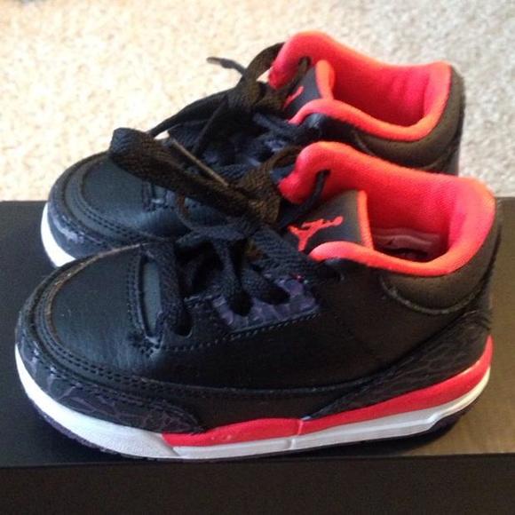 Jordan 3 Retro - Picture 4 of 4