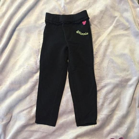 Black pants with Minnie Mouse detail