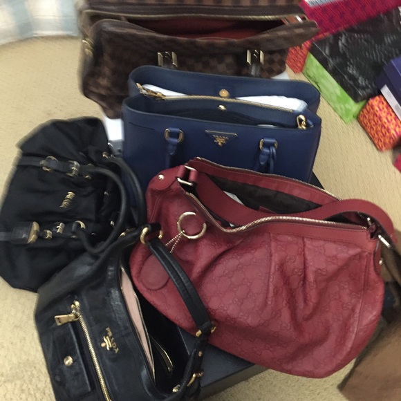 RARE GUCCI BAG.You can see going price on eBay - Picture 2 of 9