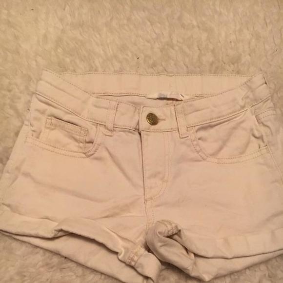 Beige shorts