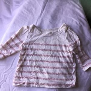 Baby gap long sleeve hear shirt