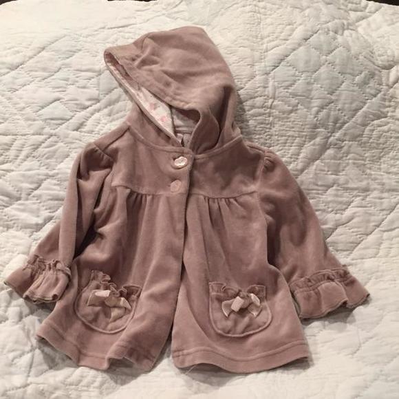 ✂️️Price Cut ✂️ Jillian's Closet 3 piece velour sweatsuit