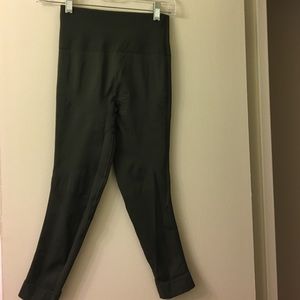 Lululemon Flo & Go Crop - dark green