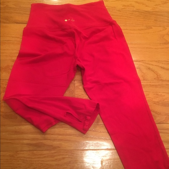 Kate spade beyond yoga Bright coral legging w/ bow