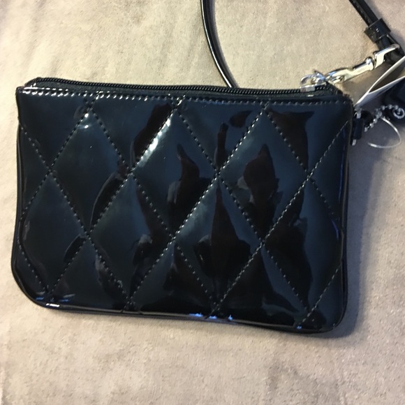 Coach small wristlet - Picture 3 of 4