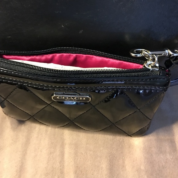 Coach small wristlet - Picture 4 of 4