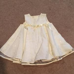 Beautiful yellow dress