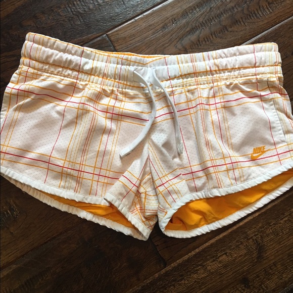 Nike women's running shorts Medium