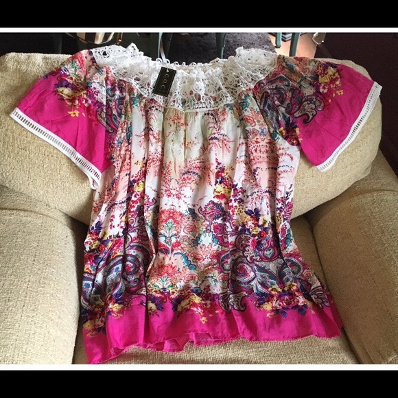 PINK PAISLEY CROCHET TRIM SWING TOP - Picture 2 of 4