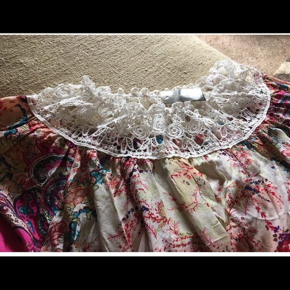 PINK PAISLEY CROCHET TRIM SWING TOP - Picture 3 of 4