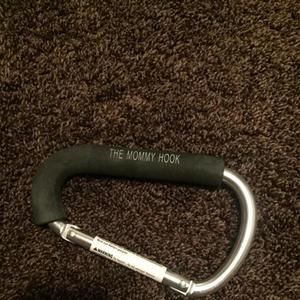 The mommy hook