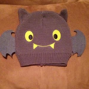 So Dorable bat knit hat 0/6 months