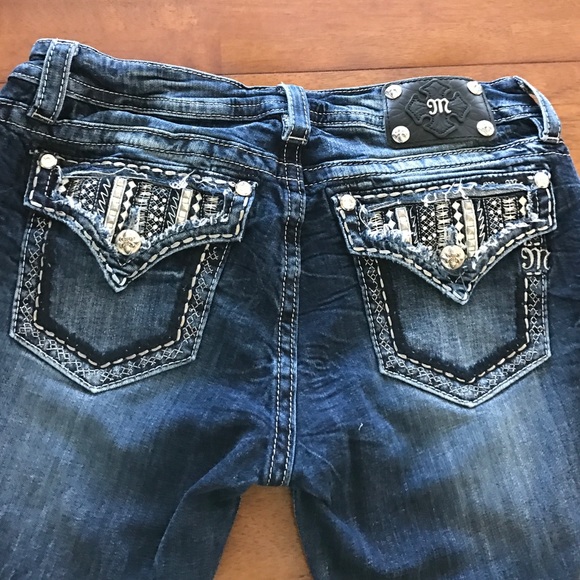 Miss Me Signature Skinny Jeans size 32