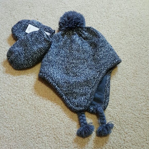 NWT OldNavy Kids Hat & mittens