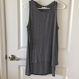 Nautical ginger g top.