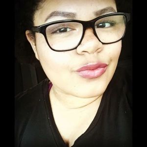 Meet your Posher, Allie