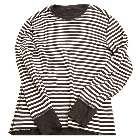 Lululemon long sleeve. Reversible.