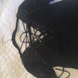 Super cool top SALVAGE