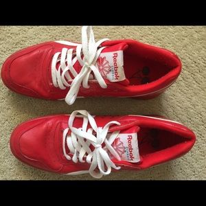 USED Men's Reebok Classic Shoes